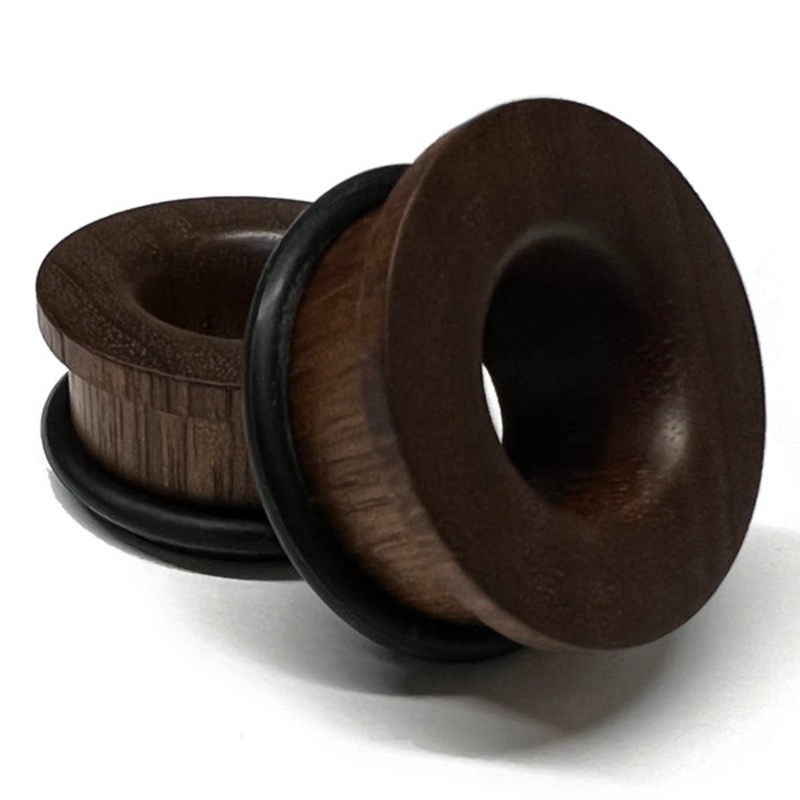 Walnut Wood Single Flare Tunnels 00 gauge (10mm) – 8mm wearable Walnut