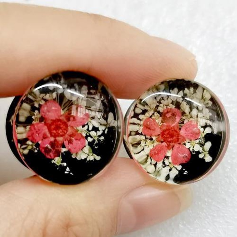 Pink Flower Epoxy Plugs 0 gauge (8mm) Pink Pair