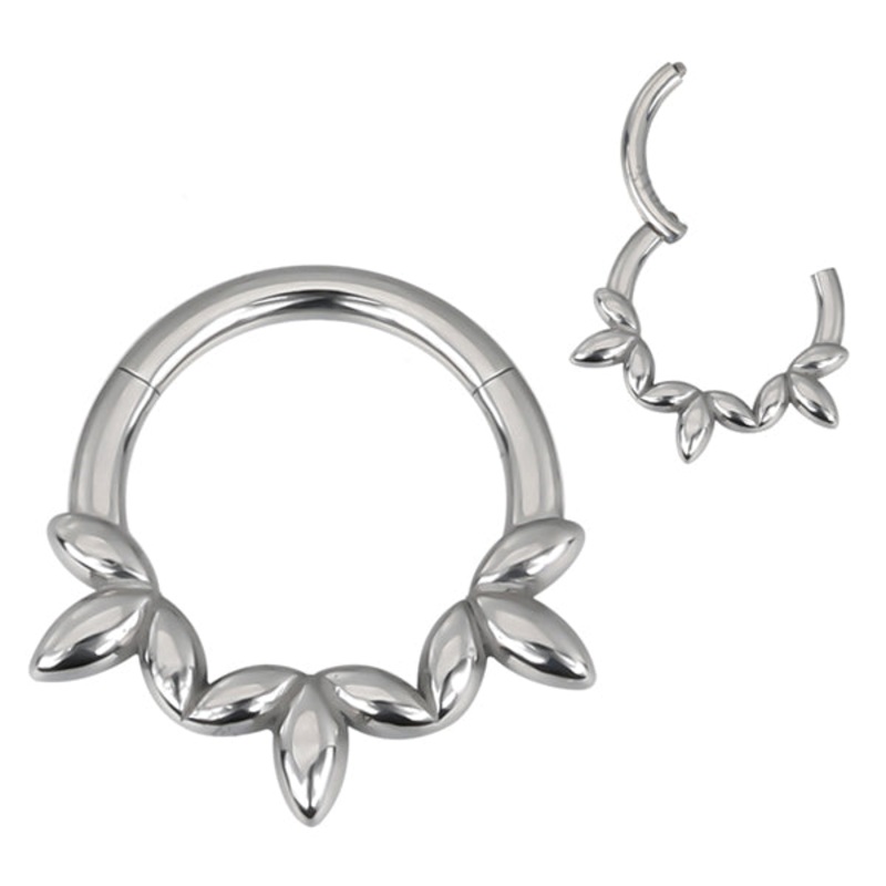 Triple Clover Stainless Hinged Ring 16g – 5/16″ diameter (8mm) Stainless Steel