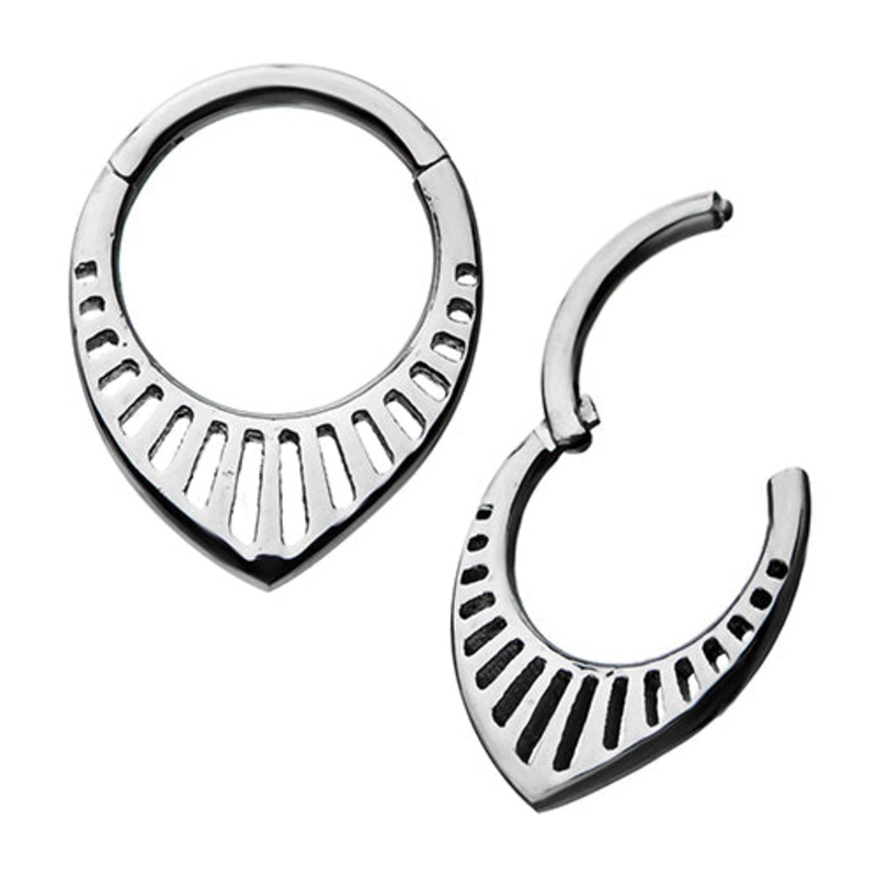 Teardrop Fan Hinged Segment Ring 16g – 5/16″ diameter (8mm) Stainless Steel