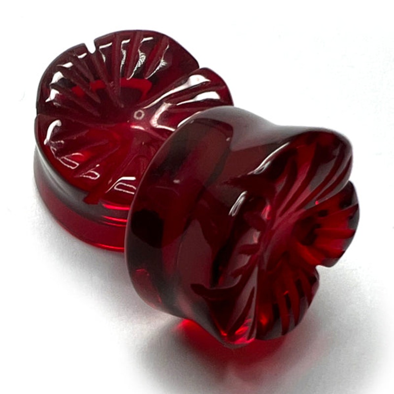 Red Glass Hibiscus Plugs 0 gauge (8mm) Red