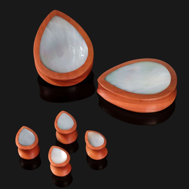 Pearl & Saba Teardrop Plugs 00 gauge (10mm) Saba Wood