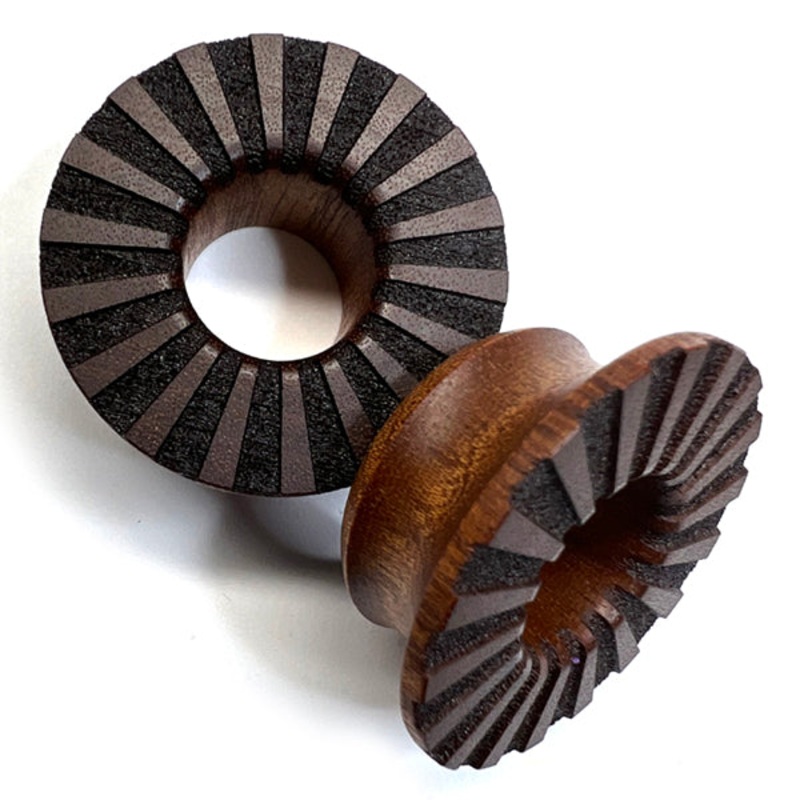 Radiant Mahogany Wood Mayan Tunnels 0 gauge (8mm) – 8mm wearable Mahogany