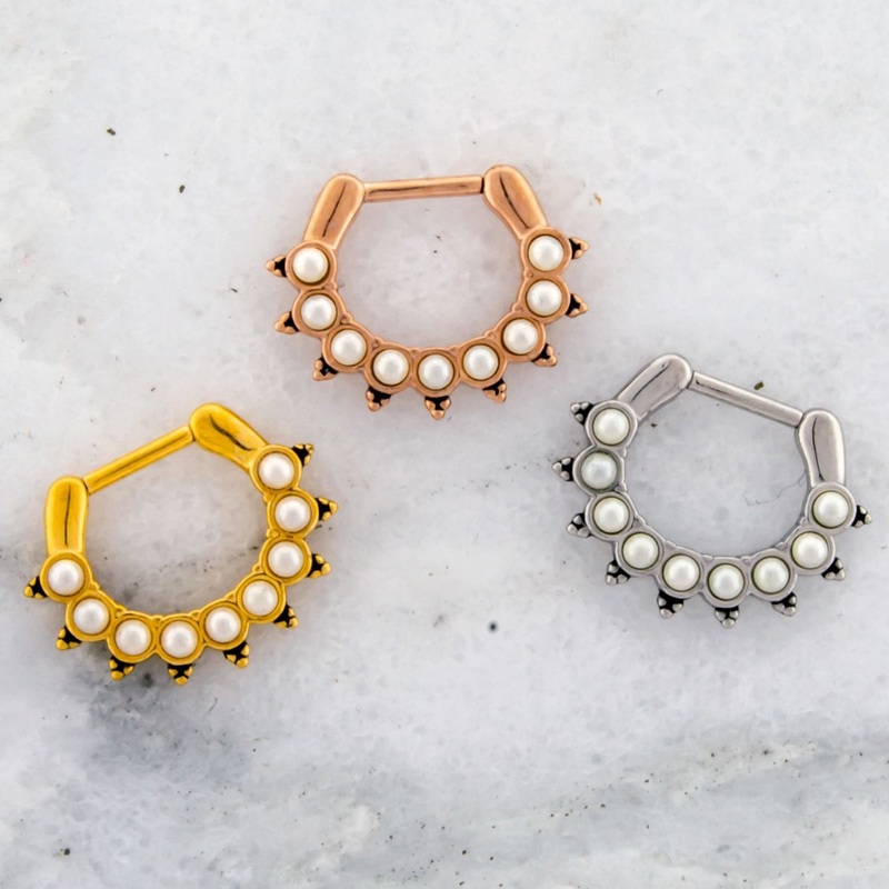 Beaded Tribal Pearl Septum Clicker – 1 Piece 16G (1.2mm) Inner Diameter: 5/16″ (8mm) Jewelry: GOLD PVD