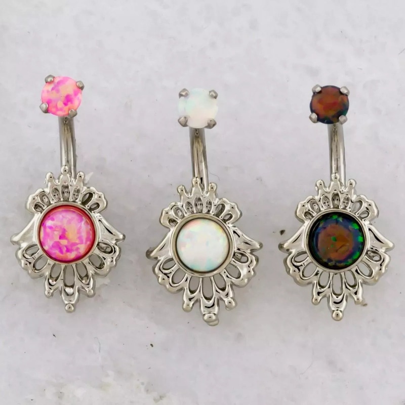 Opal Filigree Curved Barbell 16G (1.2mm) Length: 5/16″ (8mm) | Ball-Size: 3mm BLACK OPAL