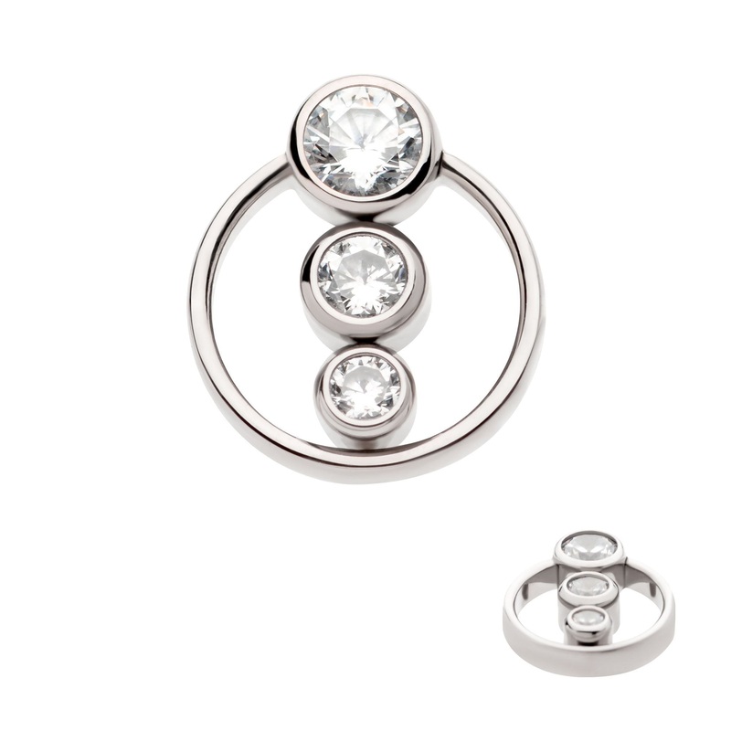 Titanium Internally Threaded 3-Cluster CZ Cartilage Replacement Top – 1 Piece . Ball-Size: Top: 8mm (L) x 7mm (W) x 2mm (H) |3pcs Gem Clear