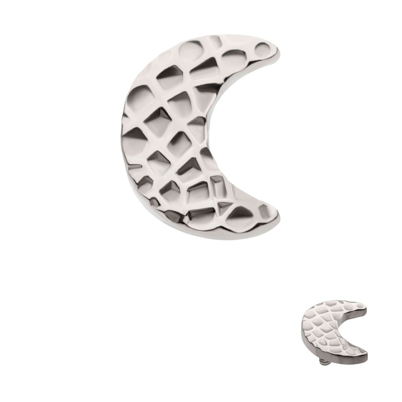 Titanium Internally Threaded Hammered Crescent Moon Cartilage Replacement Top – 1 Piece . Ball-Size: Top: 5.3mm (L) x 4.3mm (W) x 0.9mm (H)