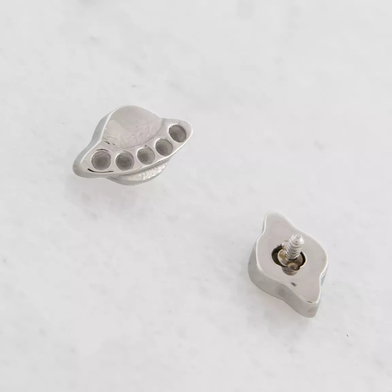 16g/18g Internally Threaded Ufo Replacement Head – 1 Piece 16G (1.2mm)