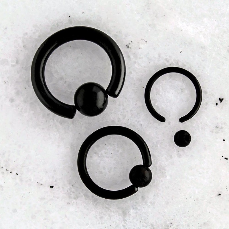 Black Snap-Fit Captive Bead Rings – 1 Piece 10G (2.6mm) Inner Diameter: 1/2″ (12.7mm) | Ball-Size: 6mm