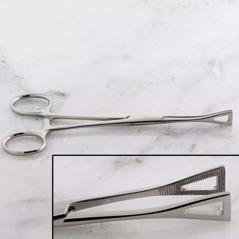 Forceps Penington Non Slotted w/ Ratchet – 1 Piece