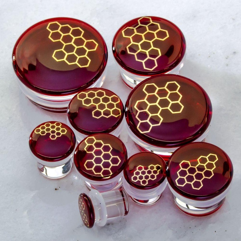 Red Honeycomb Glass Plugs – 1 Piece #SPLT#2 00G (10mm) Length: 5/16″ (8mm)