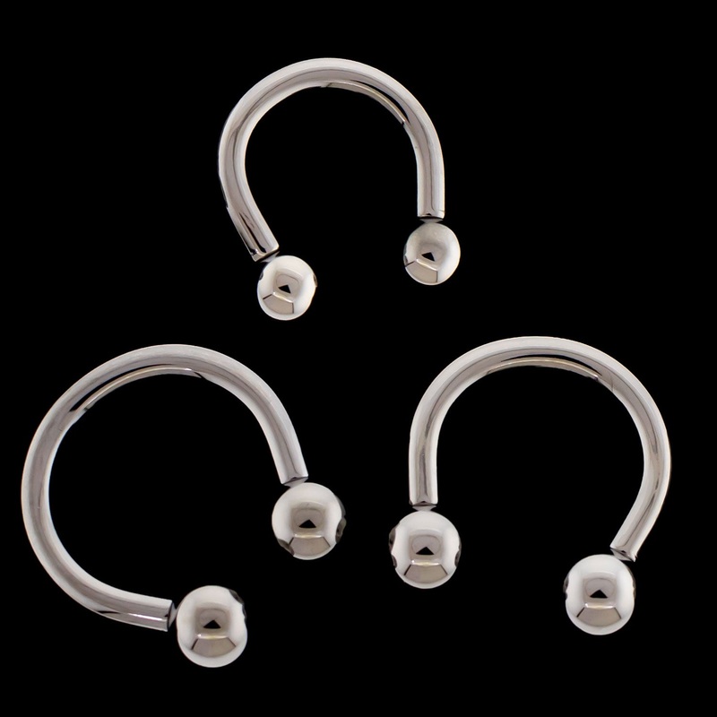 10G Titanium Horseshoe – Internally Threaded 10G (2.5mm) 3/8″ (10mm) / 5mm