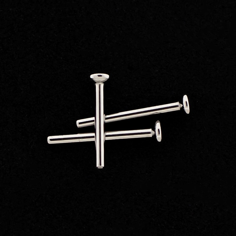 16G/18G Titanium Internally Threaded Labret Post- 2.5mm 16G (1.2mm) 6mm (1/4″) 2.5mm