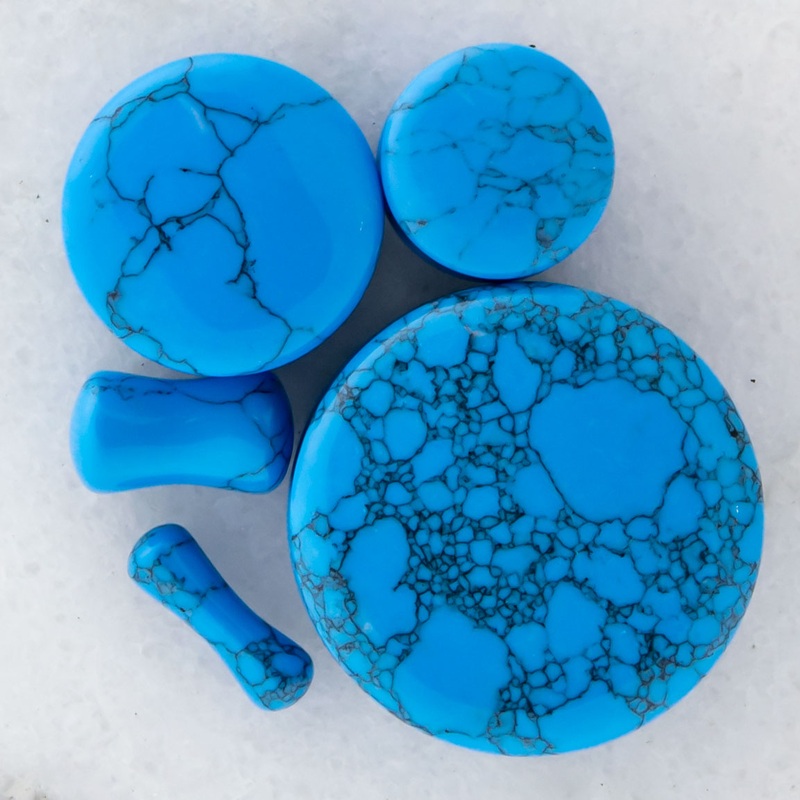 Turquoise Dyed Howlite Stone Plugs 4MM (6G)