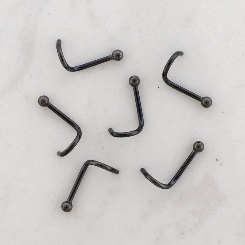 Steel Nose Screw With Black PVD Coating 18G (1.0mm) – 2mm Dome 5/16″ (8mm)