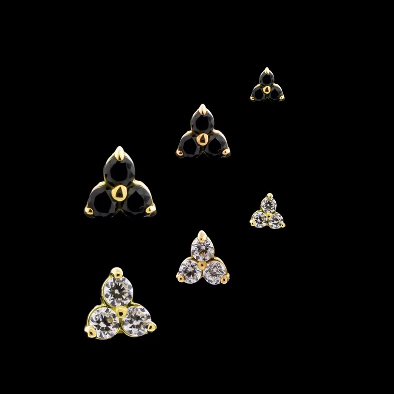 Trinity – 14KT Gold Threadless End Yellow Gold 2.5mm Black