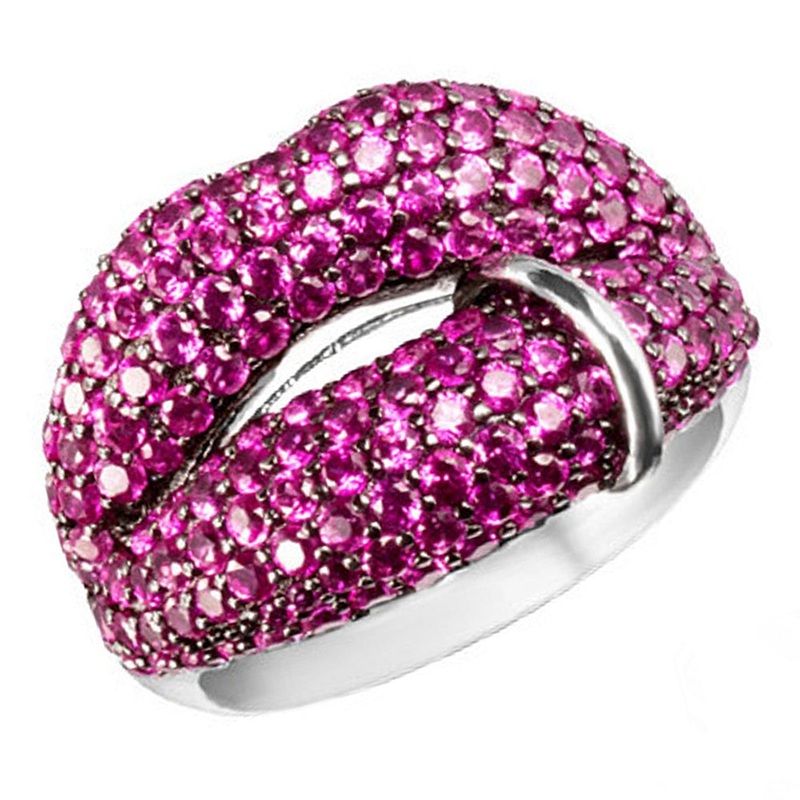 ‘Kiss Me’ Lips Ruby Ring 14k Gold