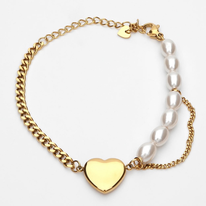 Pearls and Stainless Steel Chain Women’s Bracelet with Heart Charm – Gold