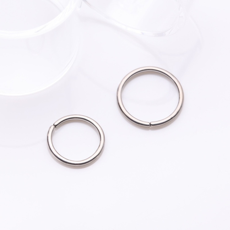 Implant Grade Titanium Seamless Bendable Hoop Ring 20 GA (0.8mm), 1/4″ (6mm)