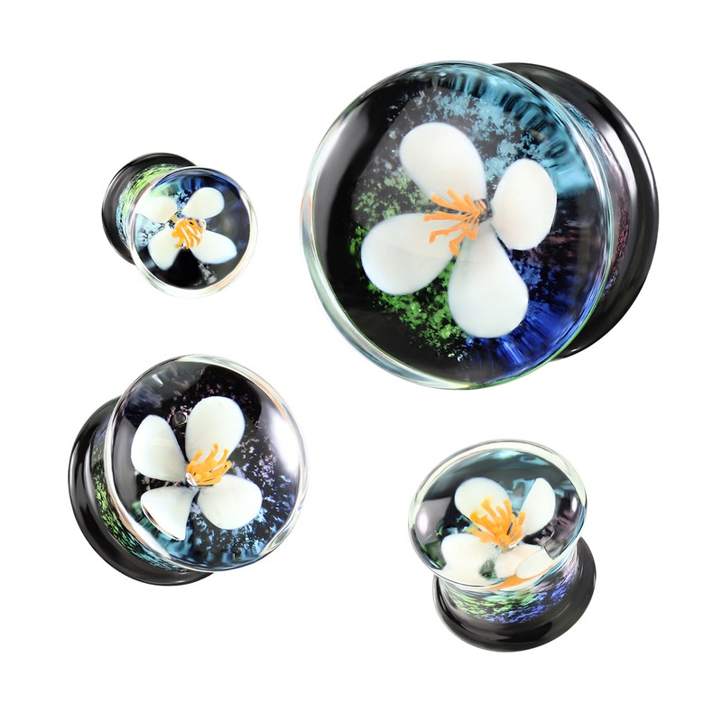 White Flower Glass Plugs 0 gauge (8mm) White Pair