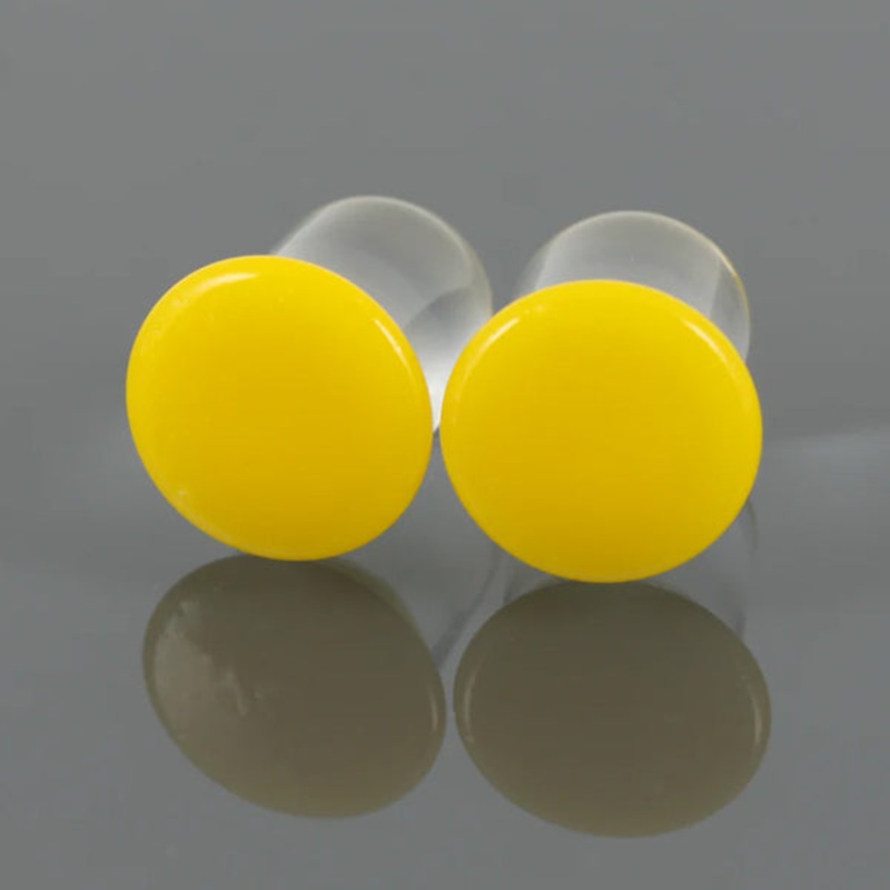 Banana Single Flare Plugs by Glasswear Studios 6 gauge (4mm) Banana Pair