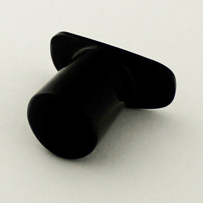 Horn Labret by Diablo Organics 7/16 inch (11mm) Black Horn
