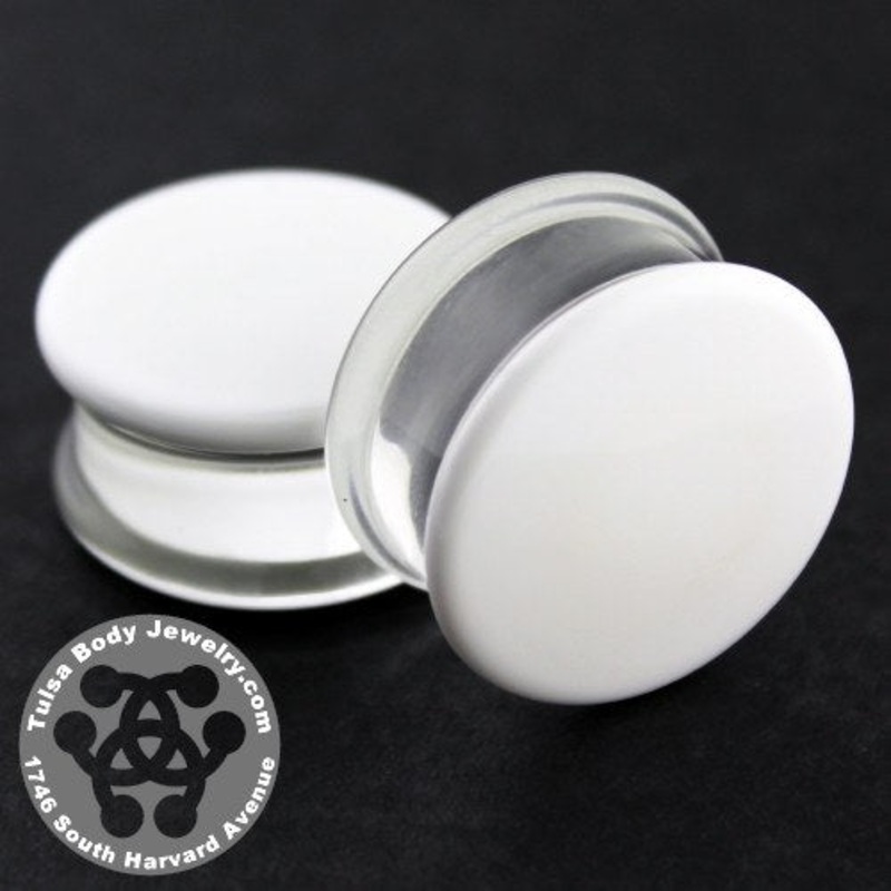 White Double Flare Plugs by Glasswear Studios 4 gauge (5mm) White Pair