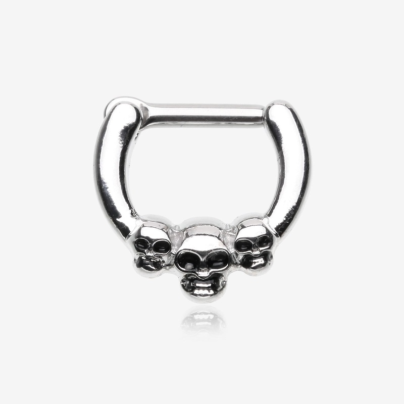 Triple Death Skulls Clicker Ring 16 GA (1.2mm), 1/4″ (6mm)